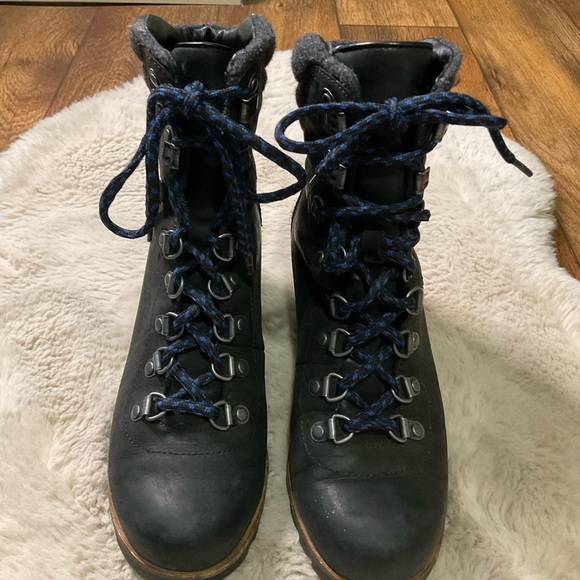 Sorel Conquest Wool Wedge LL5298-010 Ankle Boots Womens 7.5 Black Leather Laceup - Picture 3 of 12